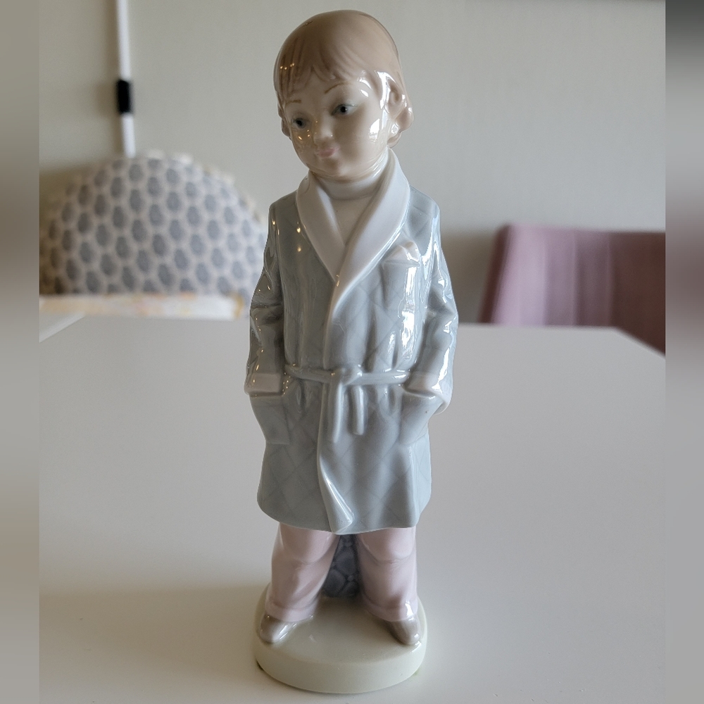 Lladro Figurine